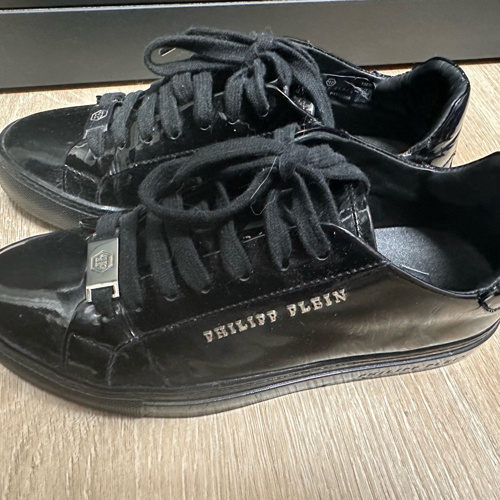Philipp Plein Women’s Black Patent Leather Sneakers